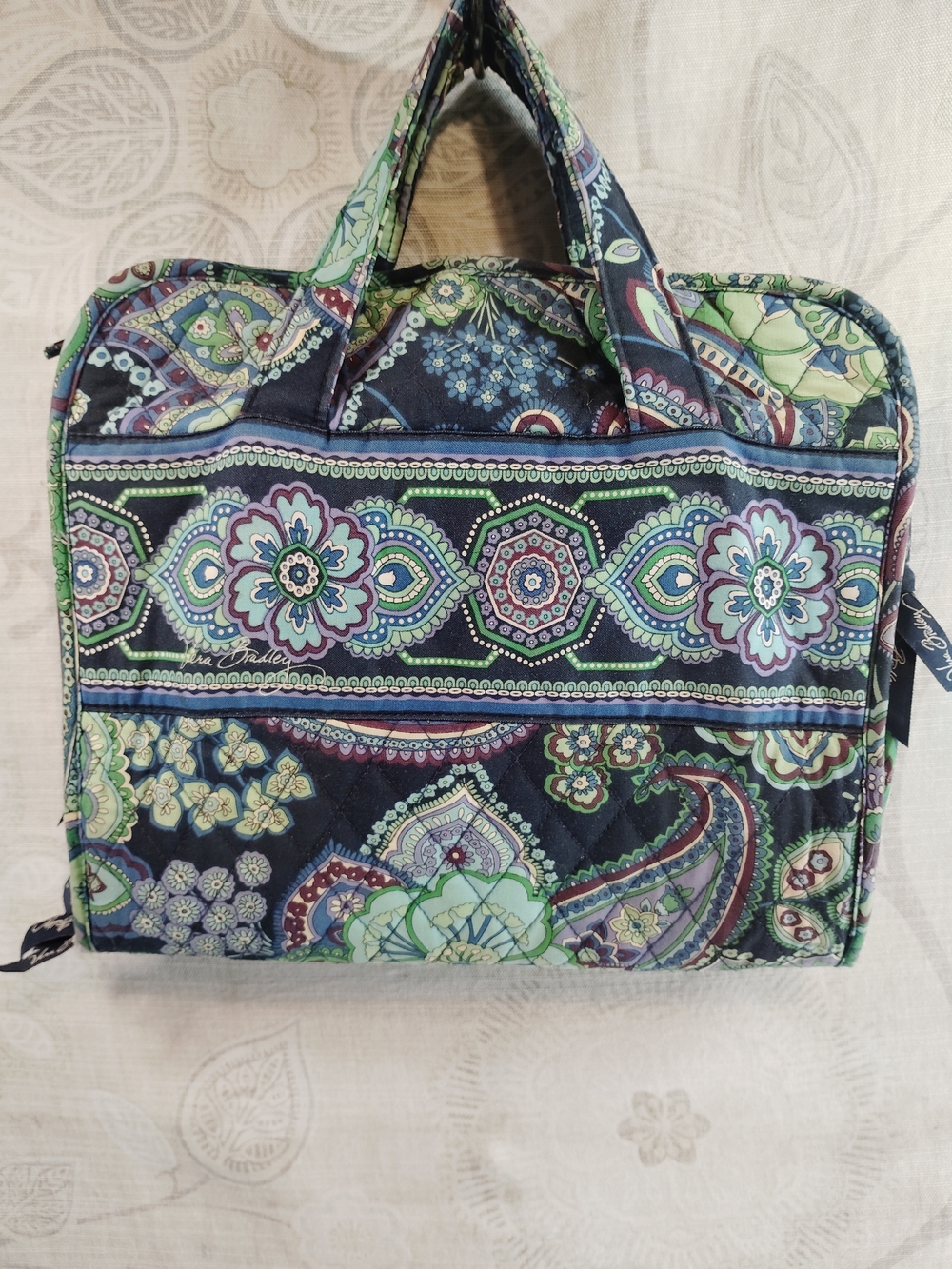 Vera Bradley Green Paisley Quilted Travel Cosmetic /Toiletrey Tote
